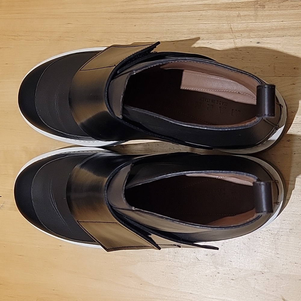 Marni Black Leather Chelsea Boots - Picture 5 of 15